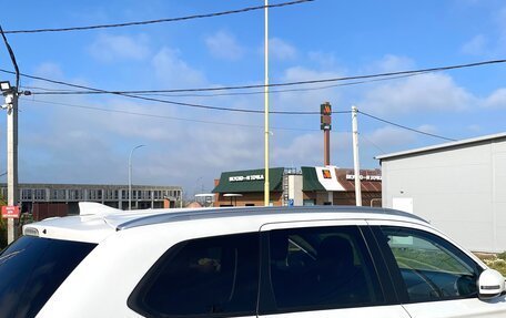 Mitsubishi Outlander III рестайлинг 3, 2018 год, 2 220 000 рублей, 5 фотография