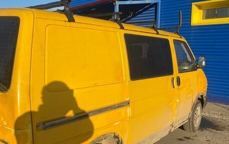 Volkswagen Transporter T4, 1997 год, 300 000 рублей, 2 фотография