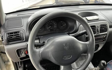 Renault Clio III, 2002 год, 215 000 рублей, 12 фотография