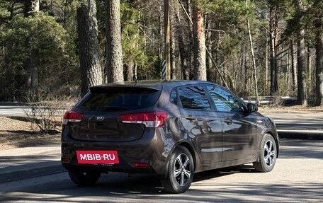 KIA Rio III рестайлинг, 2016 год, 890 000 рублей, 5 фотография