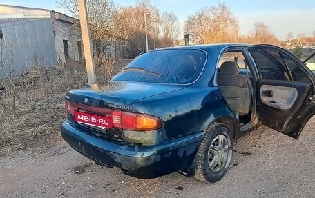 Hyundai Sonata III рестайлинг, 1995 год, 60 000 рублей, 3 фотография