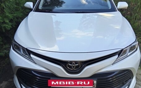 Toyota Camry, 2018 год, 2 477 000 рублей, 7 фотография