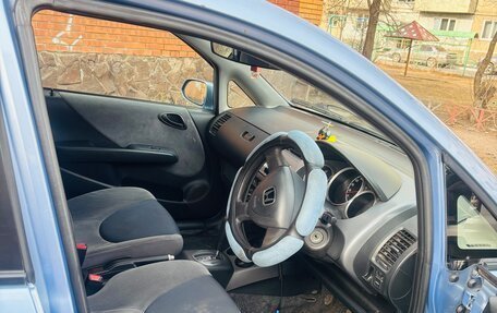 Honda Fit III, 2002 год, 450 000 рублей, 2 фотография