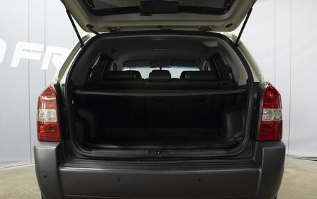 Hyundai Tucson III, 2006 год, 879 055 рублей, 17 фотография