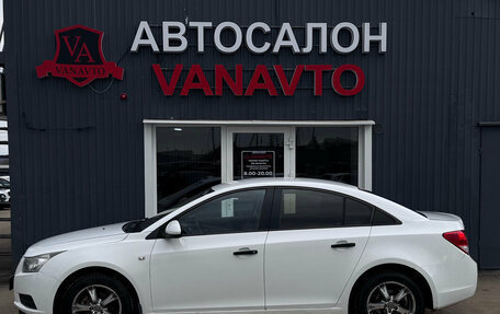 Chevrolet Cruze II, 2011 год, 690 000 рублей, 3 фотография