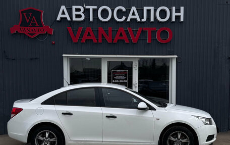 Chevrolet Cruze II, 2011 год, 690 000 рублей, 5 фотография