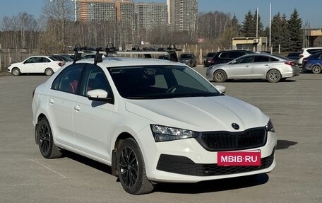 Skoda Rapid II, 2021 год, 1 900 000 рублей, 1 фотография