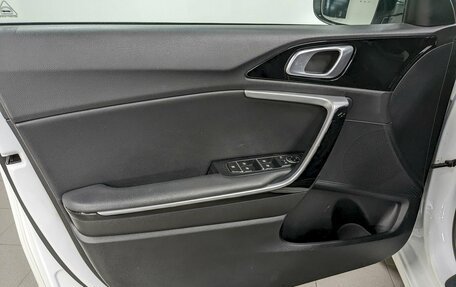 KIA cee'd III, 2020 год, 2 130 000 рублей, 11 фотография