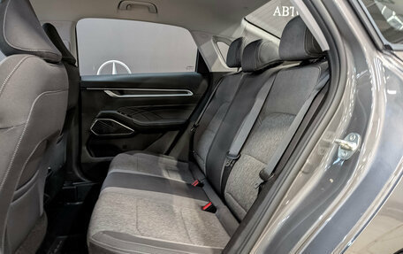 Geely Emgrand, 2023 год, 1 695 000 рублей, 18 фотография