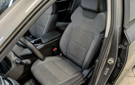 Geely Emgrand, 2023 год, 1 695 000 рублей, 20 фотография