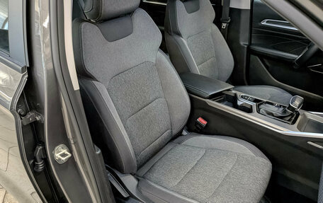 Geely Emgrand, 2023 год, 1 695 000 рублей, 23 фотография