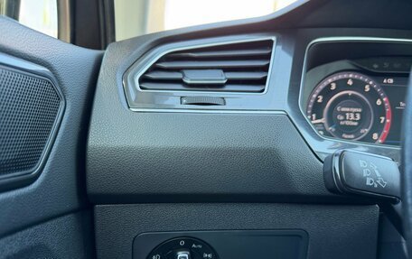 Volkswagen Tiguan II, 2017 год, 2 500 000 рублей, 15 фотография