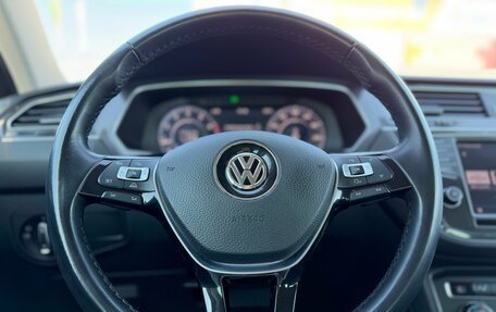 Volkswagen Tiguan II, 2017 год, 2 500 000 рублей, 12 фотография