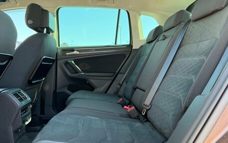 Volkswagen Tiguan II, 2017 год, 2 500 000 рублей, 18 фотография