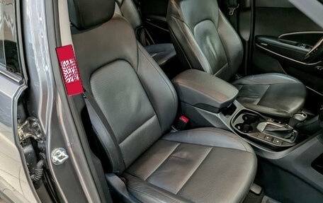 Hyundai Santa Fe III рестайлинг, 2014 год, 1 950 000 рублей, 23 фотография