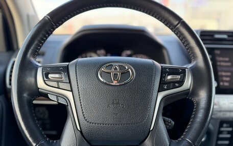 Toyota Land Cruiser Prado 150 рестайлинг 2, 2020 год, 6 150 000 рублей, 12 фотография