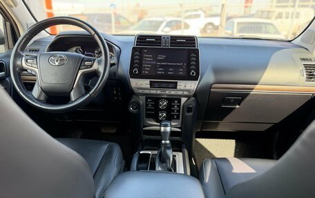 Toyota Land Cruiser Prado 150 рестайлинг 2, 2020 год, 6 150 000 рублей, 20 фотография