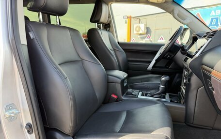 Toyota Land Cruiser Prado 150 рестайлинг 2, 2020 год, 6 150 000 рублей, 19 фотография