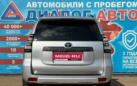 Toyota Land Cruiser Prado 150 рестайлинг 2, 2020 год, 6 150 000 рублей, 4 фотография