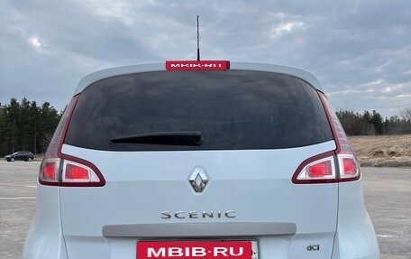 Renault Scenic III, 2011 год, 690 000 рублей, 2 фотография