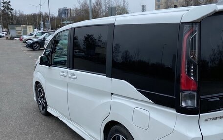 Honda Stepwgn IV, 2017 год, 2 230 000 рублей, 5 фотография