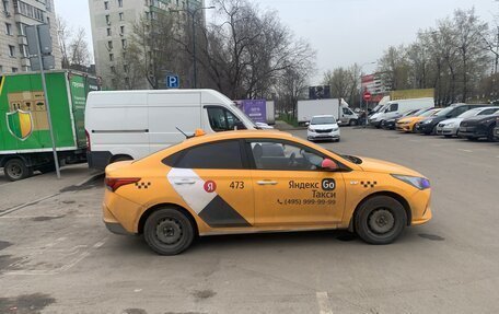 Hyundai Solaris II рестайлинг, 2020 год, 1 100 000 рублей, 4 фотография