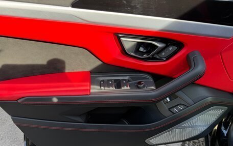 Lamborghini Urus I, 2018 год, 16 900 000 рублей, 6 фотография