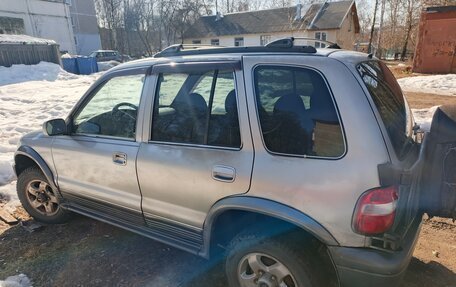 KIA Sportage IV рестайлинг, 2002 год, 260 000 рублей, 4 фотография