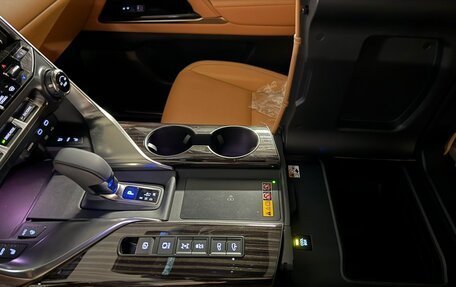 Lexus LX, 2025 год, 19 900 000 рублей, 16 фотография