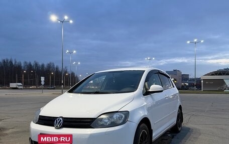 Volkswagen Golf Plus II, 2013 год, 590 000 рублей, 2 фотография