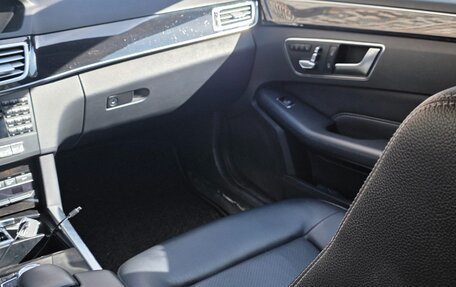 Mercedes-Benz E-Класс, 2013 год, 1 550 000 рублей, 6 фотография