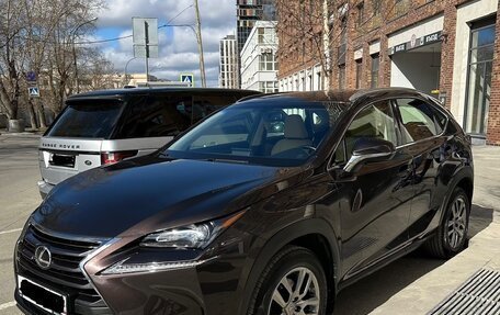 Lexus NX I, 2015 год, 2 900 000 рублей, 3 фотография