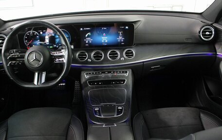 Mercedes-Benz E-Класс, 2021 год, 5 850 000 рублей, 2 фотография