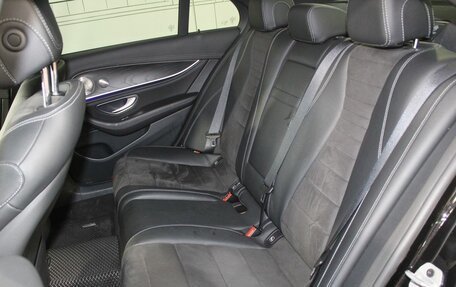 Mercedes-Benz E-Класс, 2021 год, 5 850 000 рублей, 3 фотография