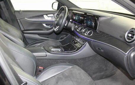 Mercedes-Benz E-Класс, 2021 год, 5 850 000 рублей, 19 фотография