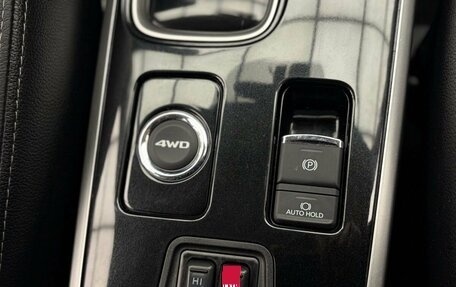 Mitsubishi Outlander III рестайлинг 3, 2018 год, 2 199 900 рублей, 13 фотография