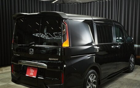 Honda Stepwgn IV, 2017 год, 1 849 000 рублей, 4 фотография