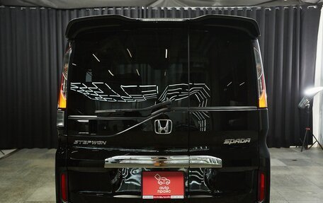 Honda Stepwgn IV, 2017 год, 1 849 000 рублей, 5 фотография