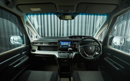 Honda Stepwgn IV, 2017 год, 1 849 000 рублей, 7 фотография