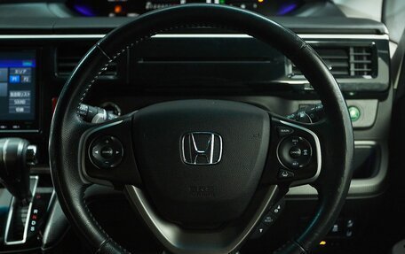 Honda Stepwgn IV, 2017 год, 1 849 000 рублей, 9 фотография