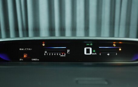 Honda Stepwgn IV, 2017 год, 1 849 000 рублей, 27 фотография