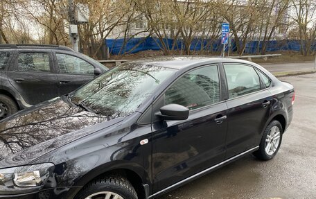 Volkswagen Polo VI (EU Market), 2013 год, 950 000 рублей, 1 фотография