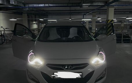 Hyundai i40 I рестайлинг, 2013 год, 1 400 000 рублей, 2 фотография