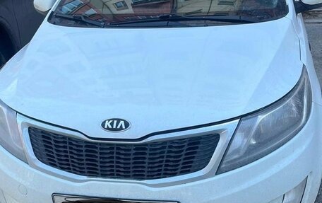 KIA Rio III рестайлинг, 2012 год, 620 000 рублей, 2 фотография