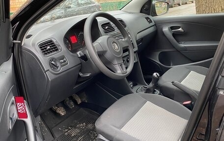 Volkswagen Polo VI (EU Market), 2013 год, 950 000 рублей, 5 фотография