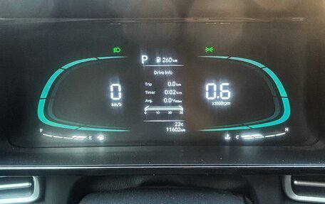 Hyundai Elantra, 2023 год, 2 100 000 рублей, 8 фотография