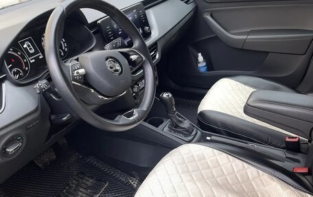 Skoda Rapid II, 2021 год, 1 450 000 рублей, 2 фотография