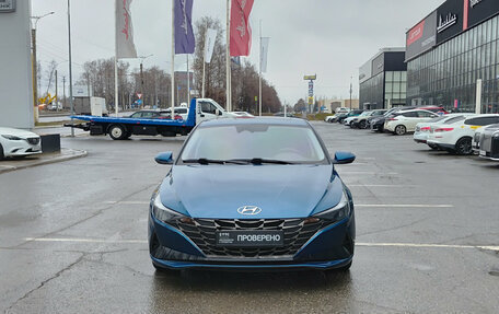 Hyundai Elantra, 2020 год, 1 945 000 рублей, 2 фотография