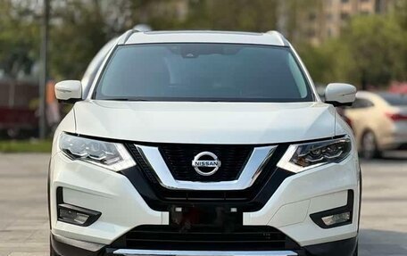 Nissan X-Trail, 2023 год, 2 200 000 рублей, 2 фотография