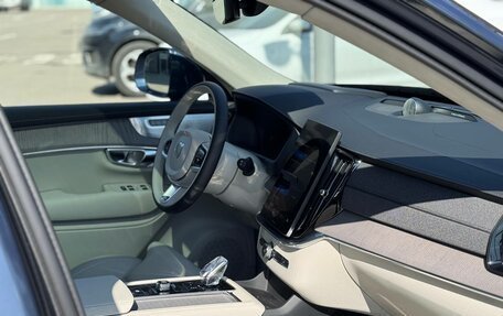 Volvo XC90 II рестайлинг, 2025 год, 12 075 000 рублей, 16 фотография